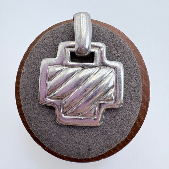 VTG Solid Sterling Silver 925 Textured Cross Pendant Size 1.25" Length - Picture 1 of 9